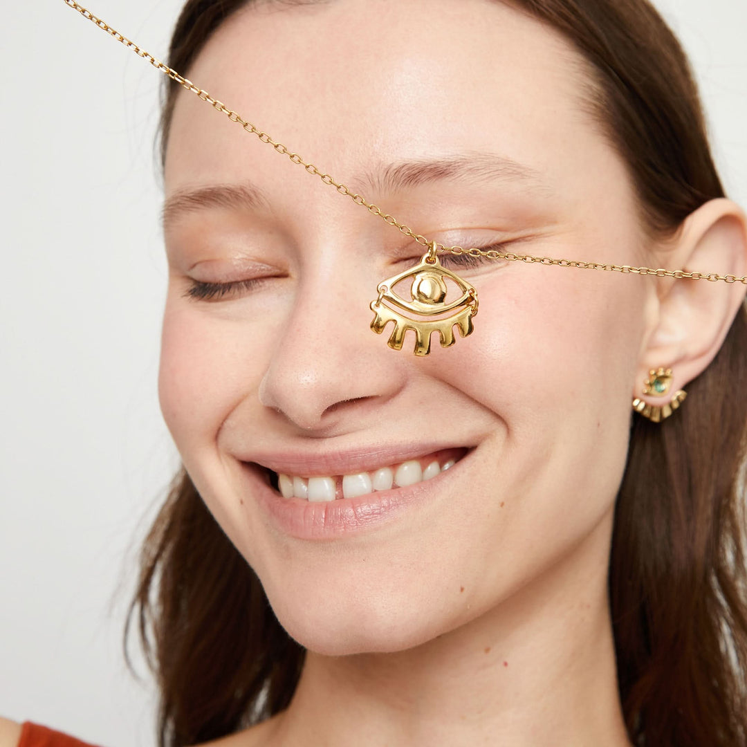 Metal Alloy Gold 18K Small Eye Detail Short Necklace COL2035ORO000