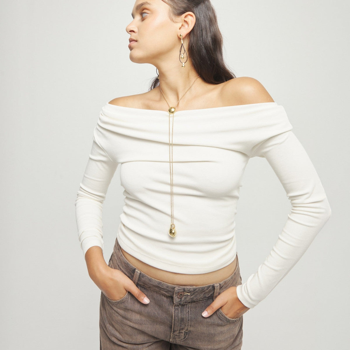 18K Gold-Plated Metal Alloy Height-Adjustable Chain And Two Hanging Weights Necklace COL2055ORO000