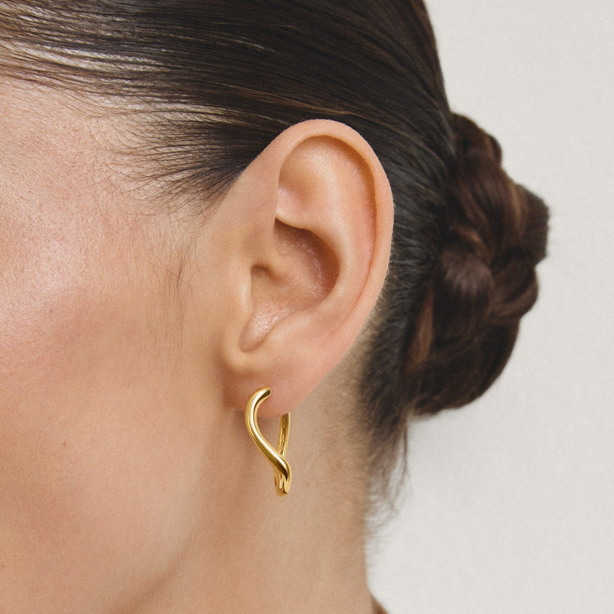 Thomas Sabo 18k Gold Plated Fluid Elegance Hoop Earring CR764-M01-39
