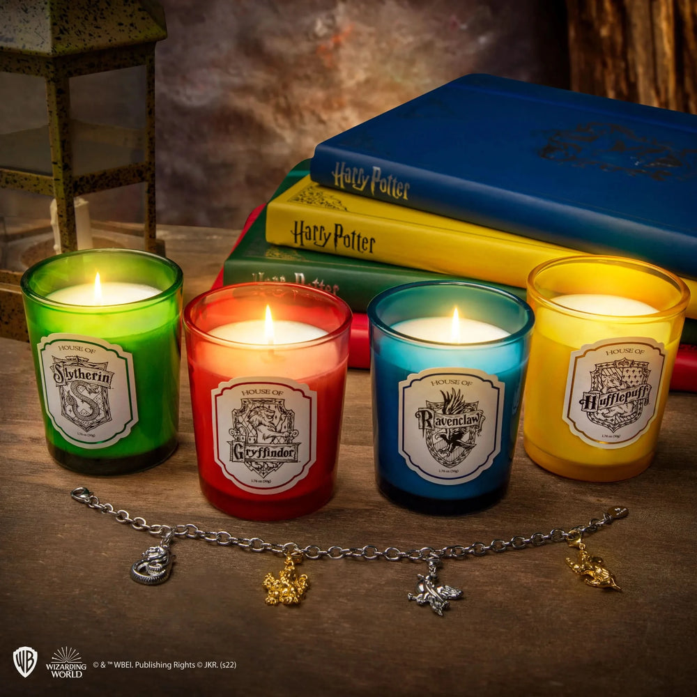 Harry Potter Set Of 4 Hogwarts Houses Scented Candles With Charm Bracelet CR2155