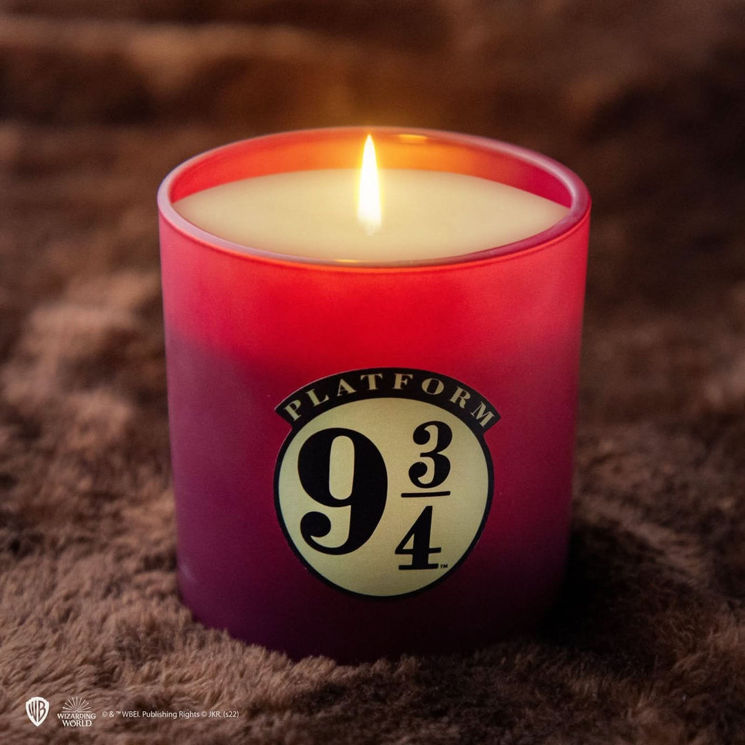 Platform 9_ Scented Candle With Necklace CR2157
