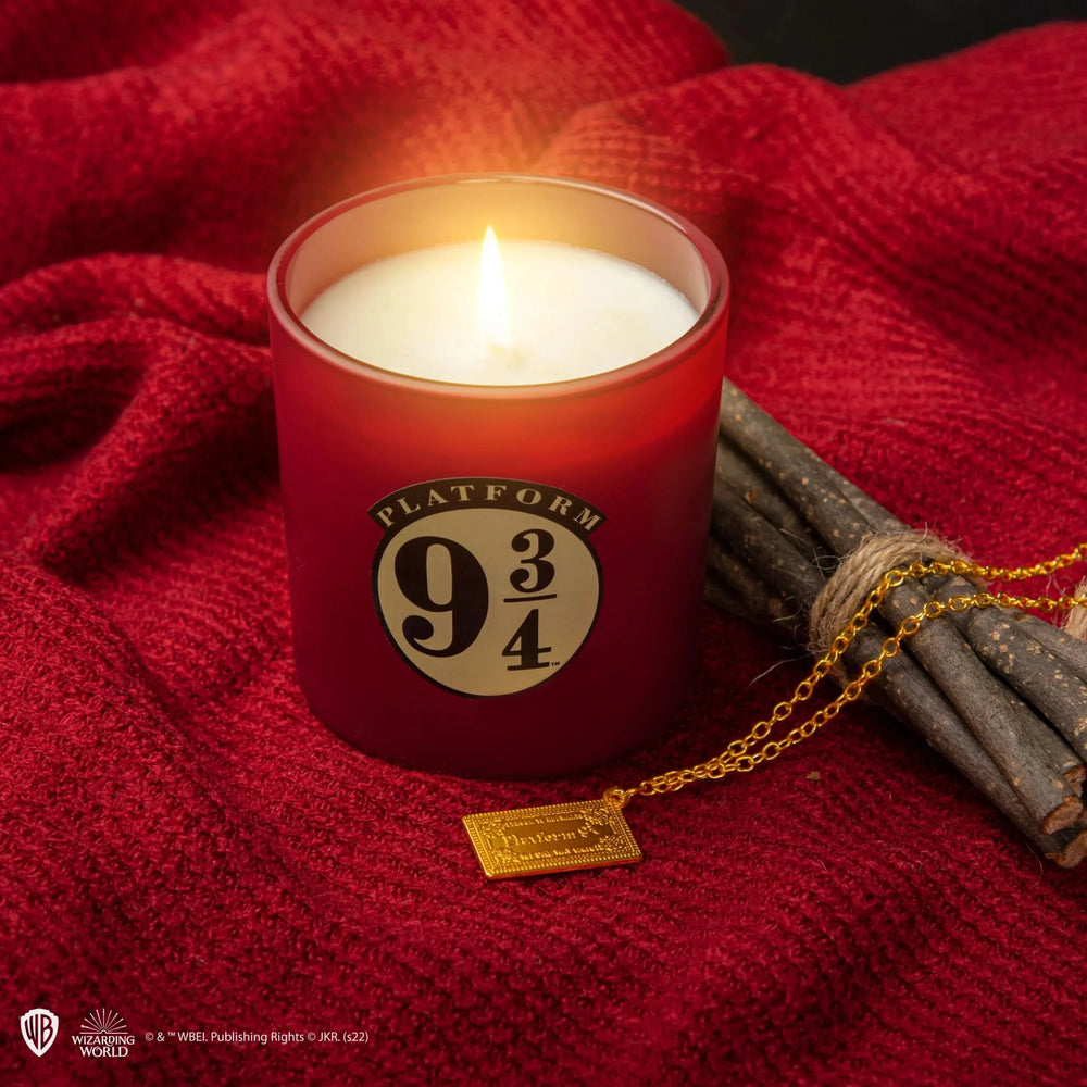 Platform 9_ Scented Candle With Necklace CR2157