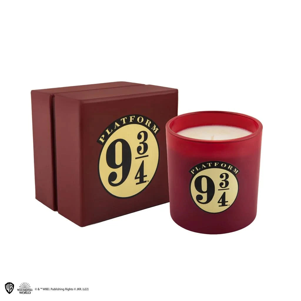 Platform 9_ Scented Candle With Necklace CR2157