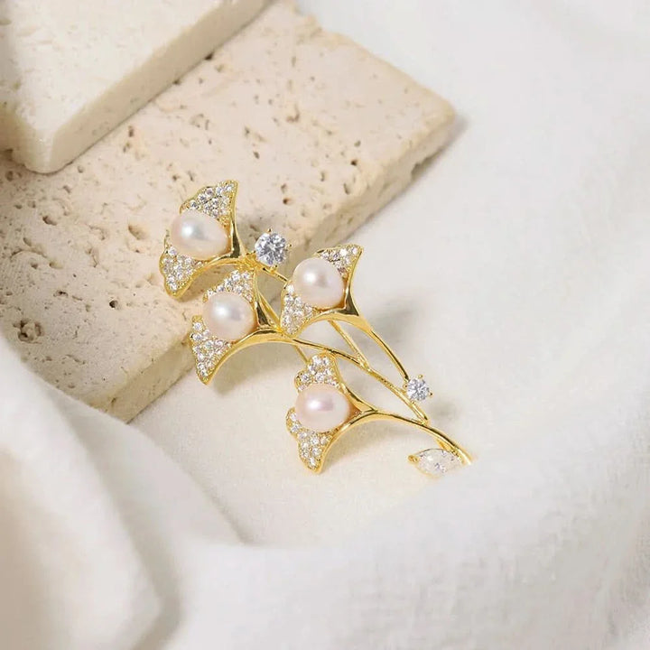 Cedar Leaf Zircon and Freshwater Pearl Brooch