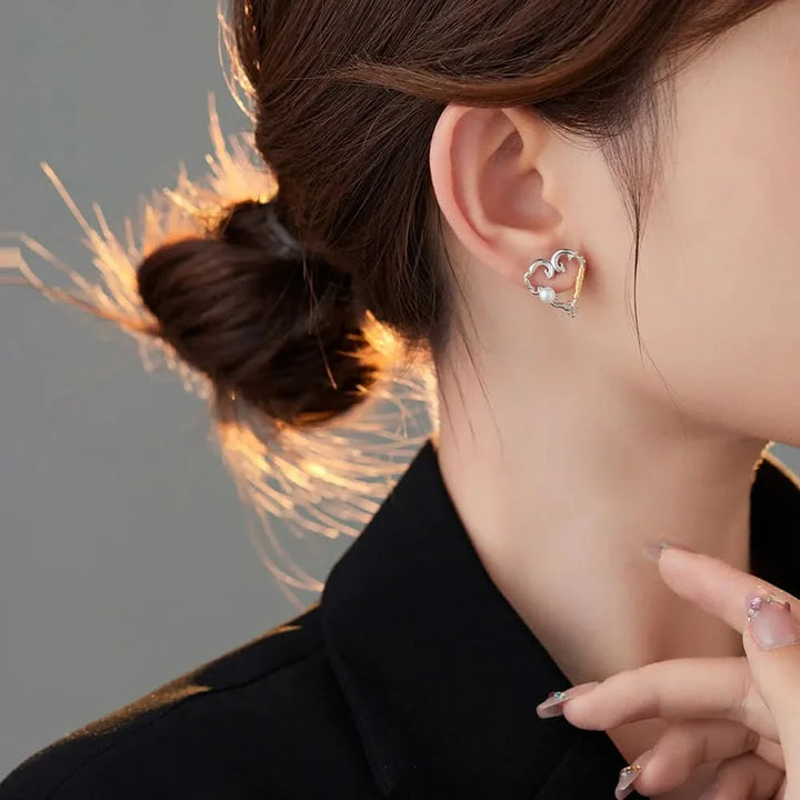 Charlotte Heart Silver Pearl Earrings