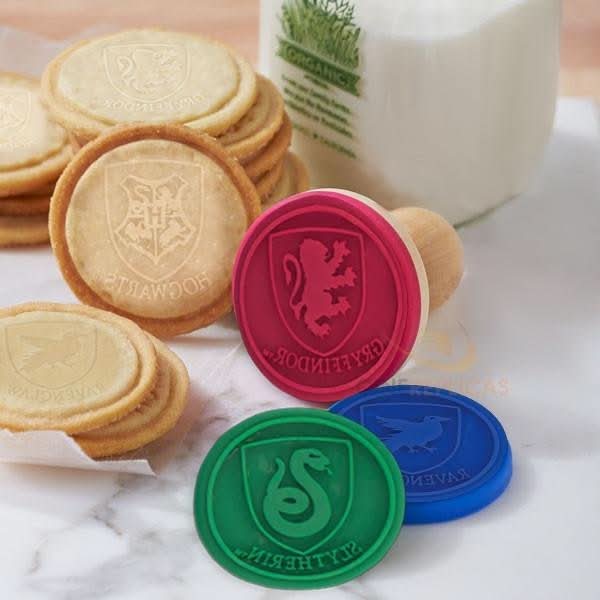 Harry Potter Set Of 5 Howarts Houses Interchangeable Cookie Stamps CR4005
