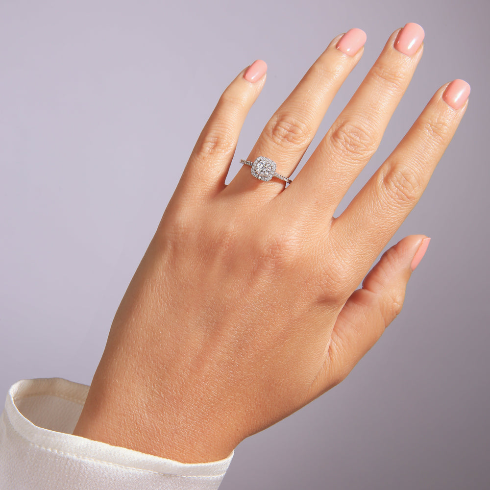 Cynthia | 9ct White Gold 0.70ct tw Lab Grown Diamond Halo Ring