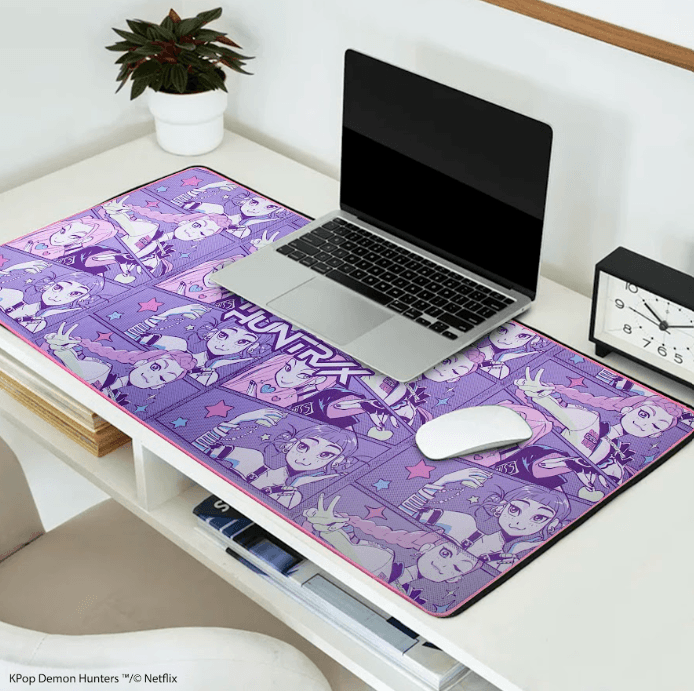 Desk Mat Xl - Huntr/x CR2522