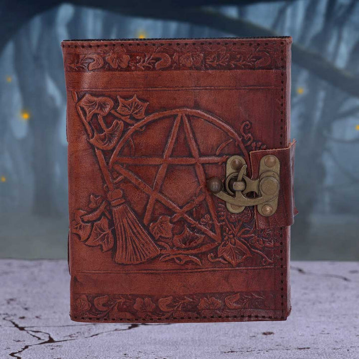 Nemesis Now Lockable Pentagram Leather Emboss Journal D1021C4