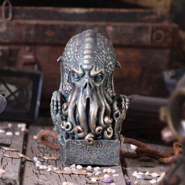 Cthulhu Figurine H P Lovecraft Squid Octopus Ornament D2620G6