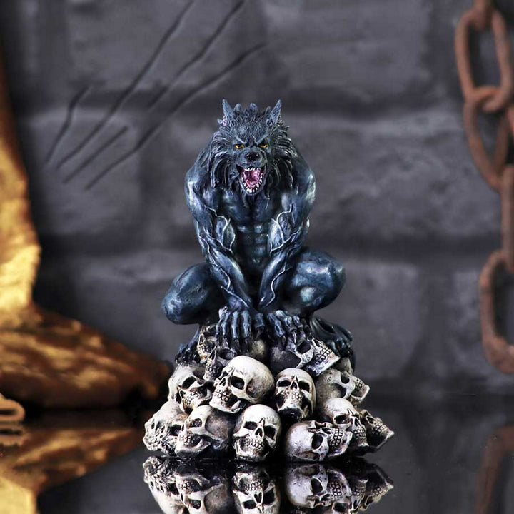 Moon Shadow Werewolf Figurine 15cm D5922V2