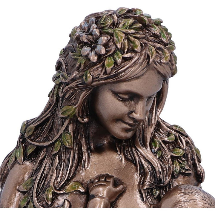 Earth Mother and baby bronze figurine D6557Y3