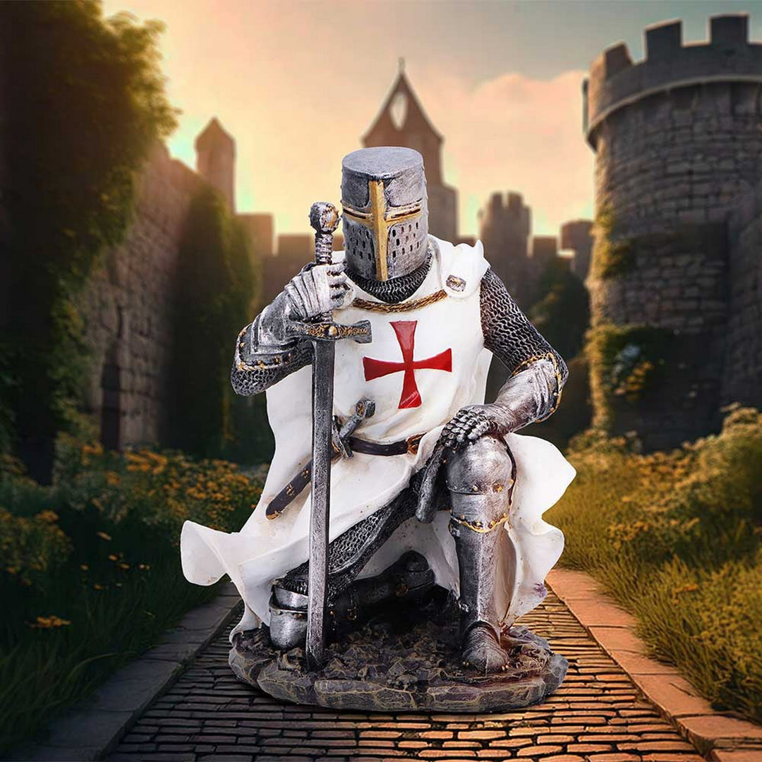 Take The Knee  Templar Knight Figurine D6962A25