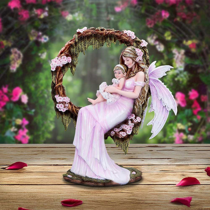 Mothers Affection  A Serene Symbol of Love and Care D7009A25