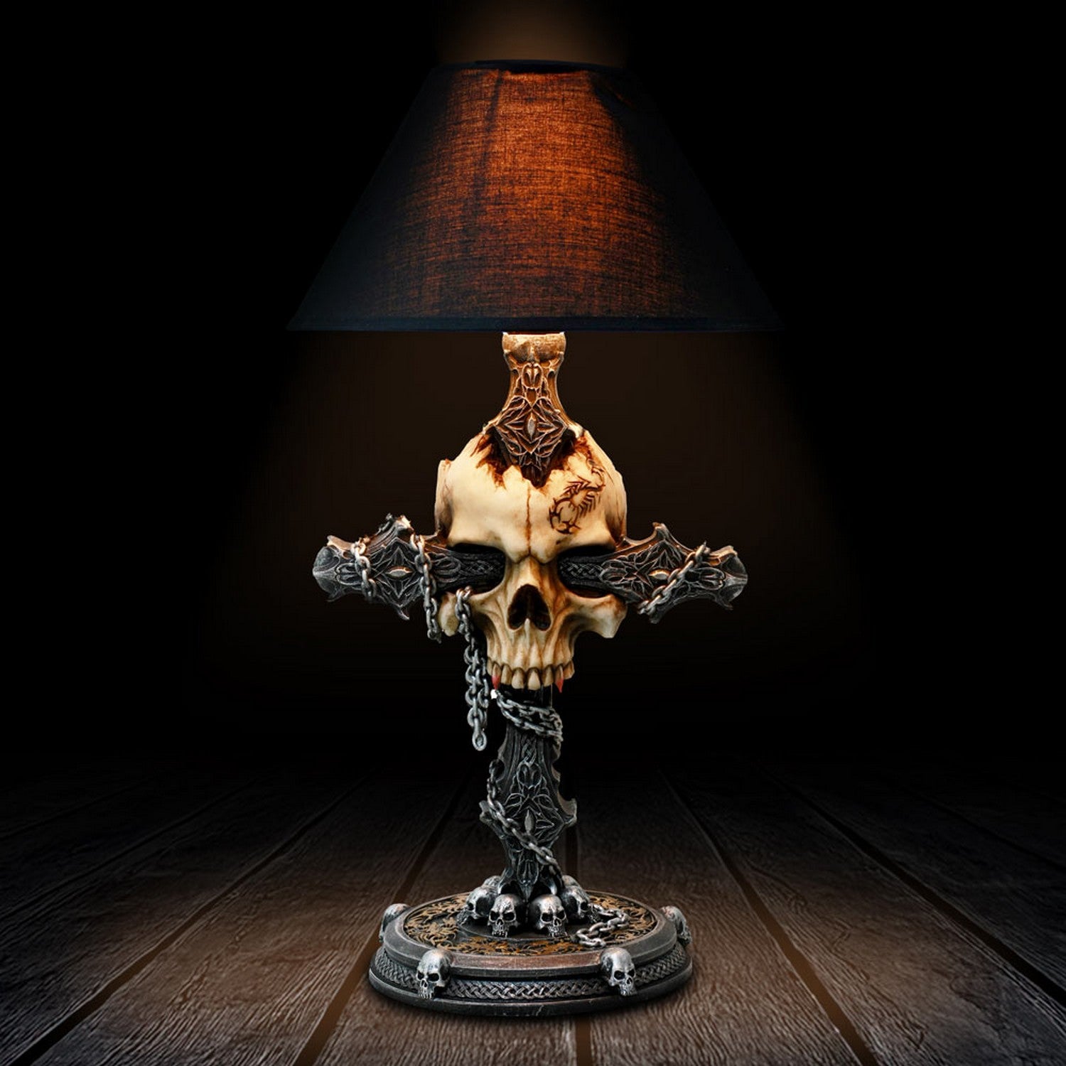 Cranium Crucis Table Lamp D7306C25