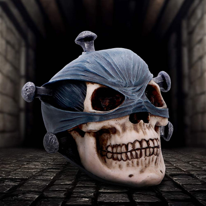 Penance of Iron Gothic Skull Figurine D7310C25