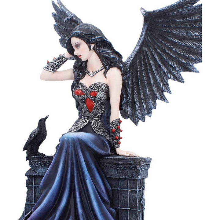 Ravynne Gothic Fairy Figurine D7395A26