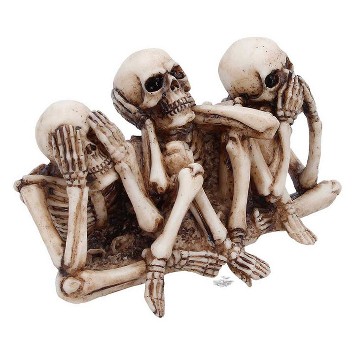 Three Wise Corpse Figurines D7404A26