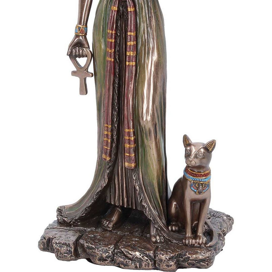 Egyptian Queen Nefertari Figurine D7433A26