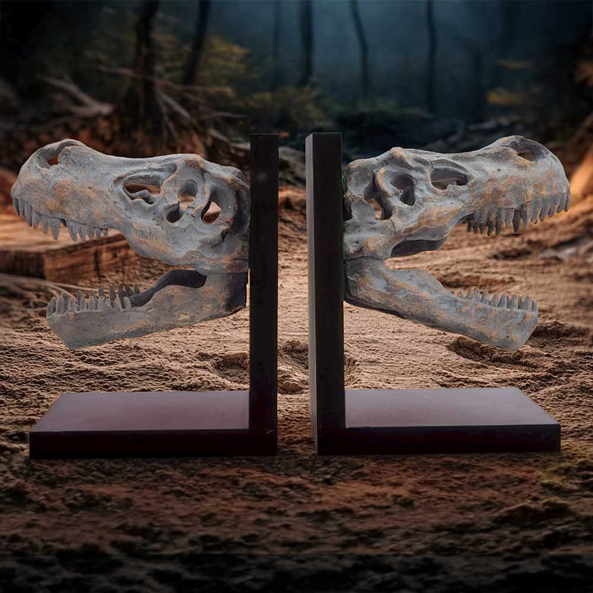 Tyrannossaurus Rex Skull Bookends 17.1cm D7554B26