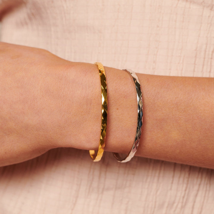 Hot Diamonds Sterling Silver Harlequin Bangle DC234