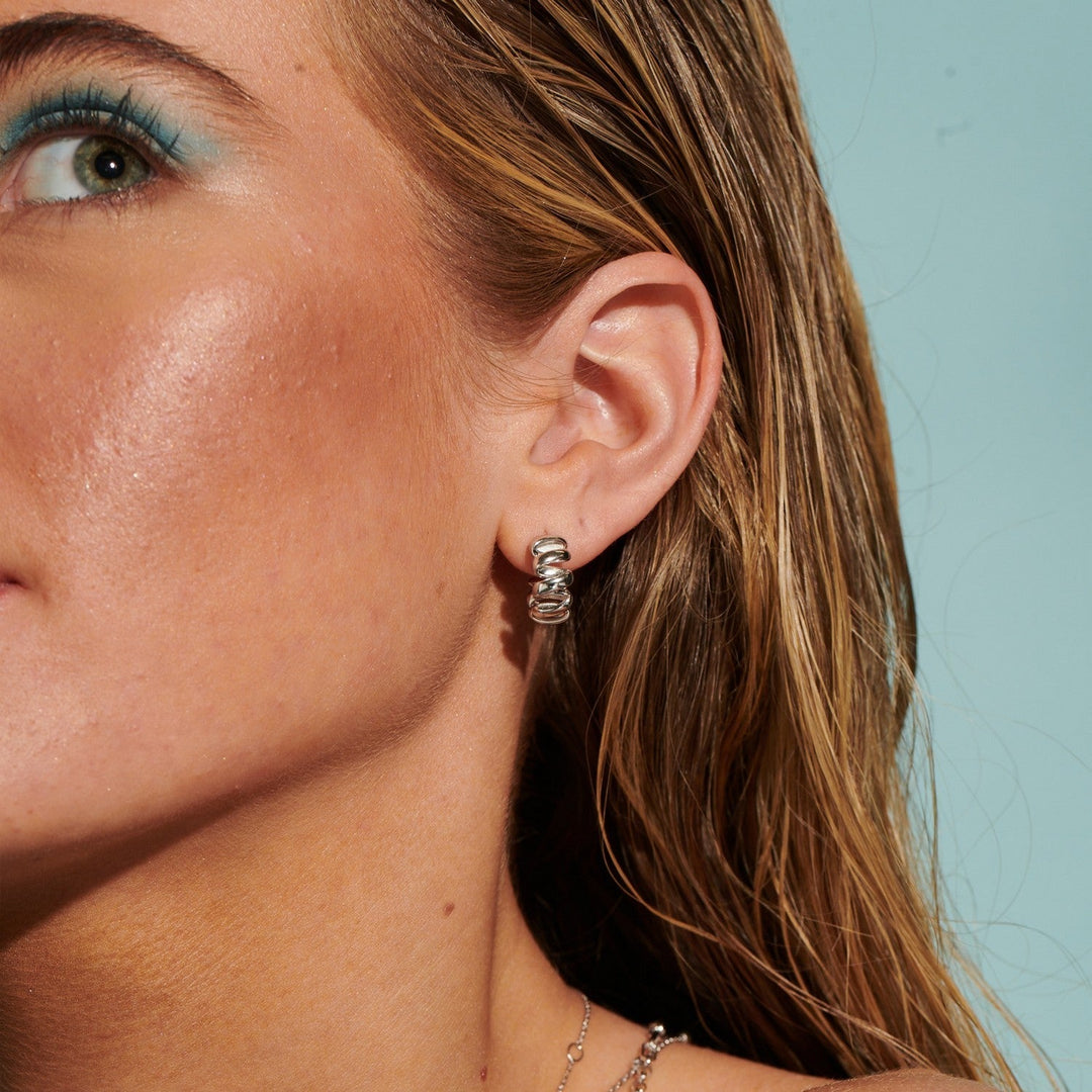 Hot Diamonds Sterling Silver Twist Earrings DE881