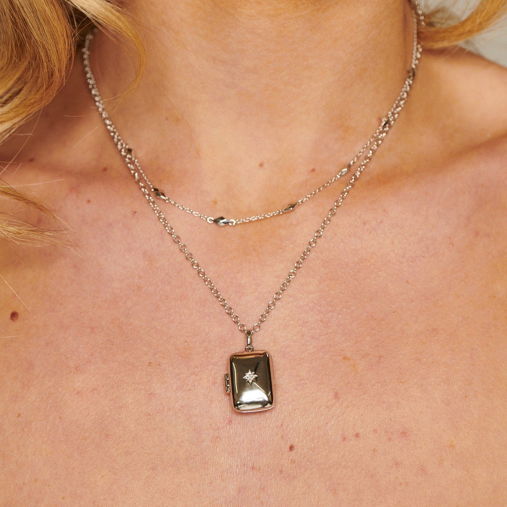 Hot Diamonds Sterling Silver Rectangle Locket DP1099