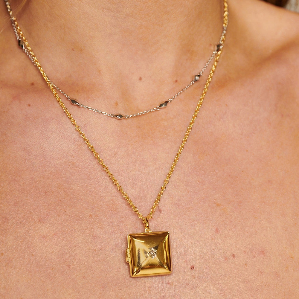 HD x Gold Plateden Edit Sterling Silver 18ct Gold Plated Square Locket DP1103
