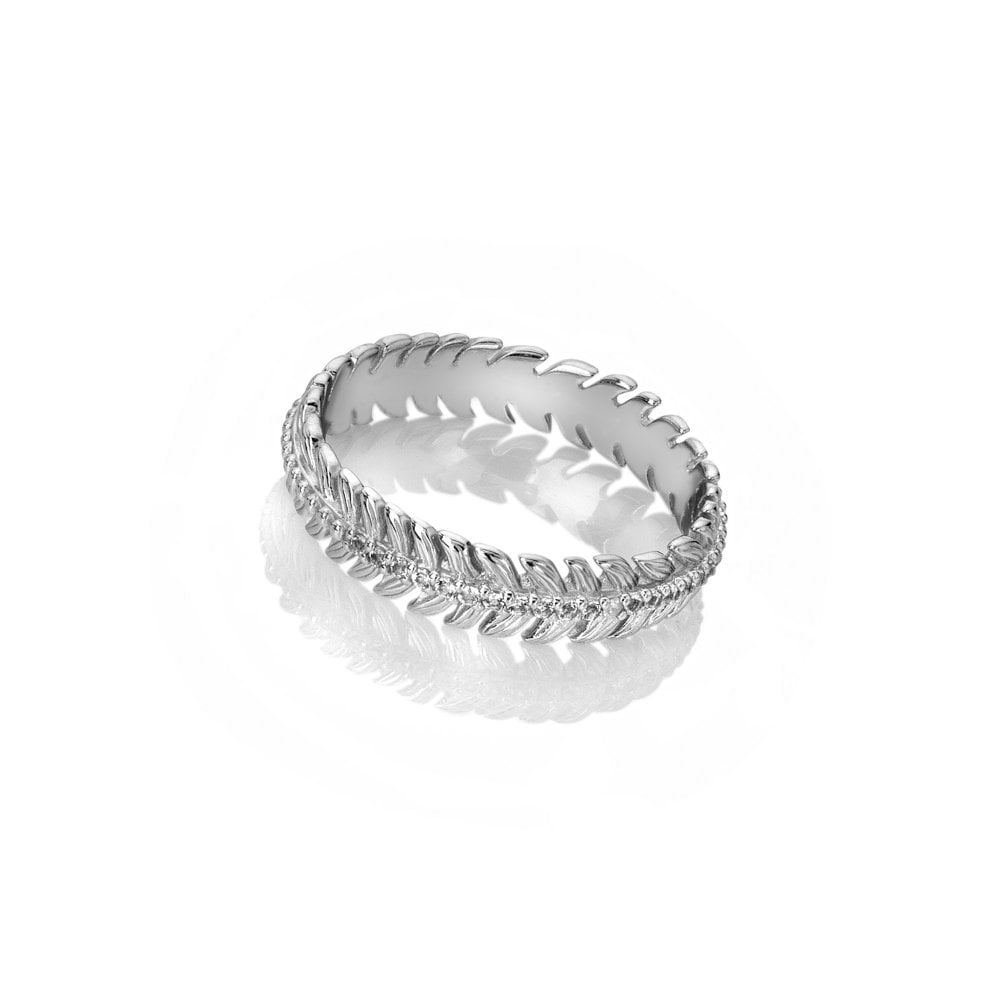Silver ring with a textured band 