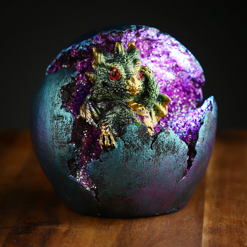 Baby Dragon LED Geode Hatching Dragon Egg DRG504