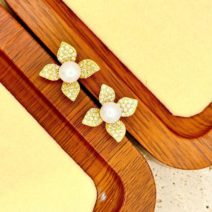 Diamonds Flower Pearl Stud Earrings