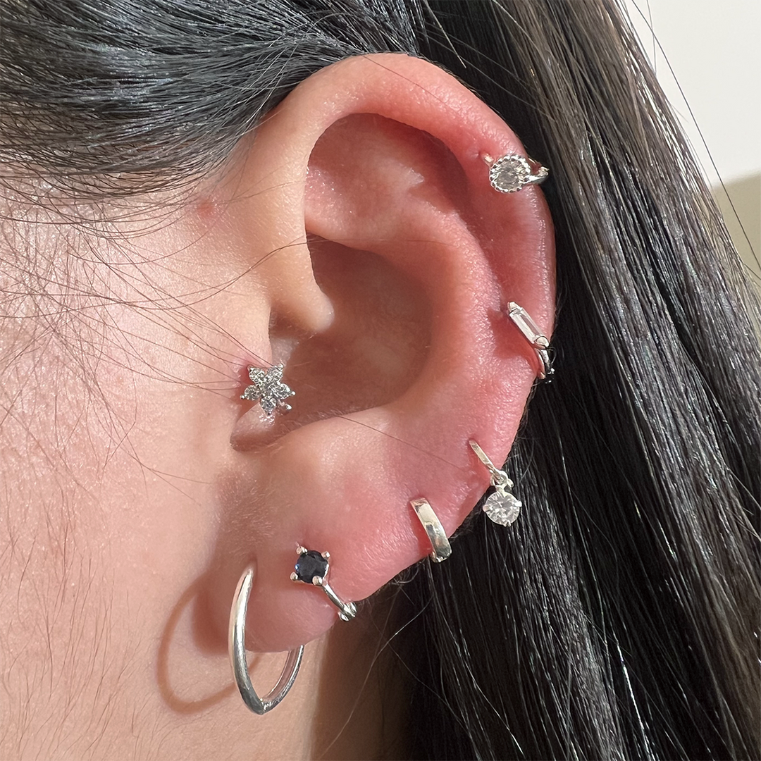 15mm Huggie Earring-2