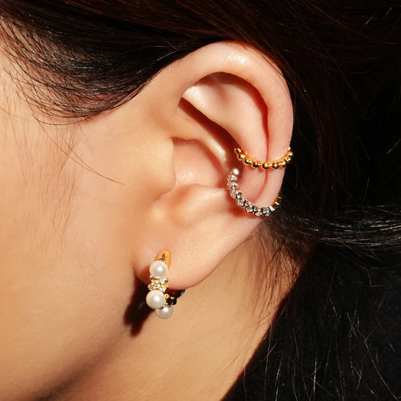 Gold Beaded Ear Cuff E066-01G