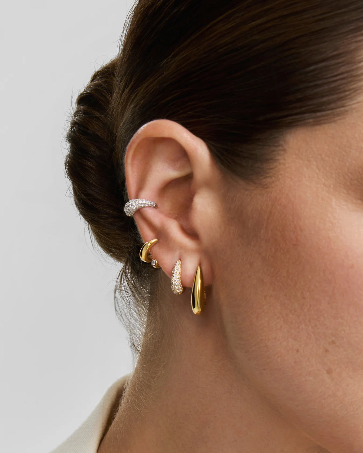 Ania Haie Fluid Light Gold Classic Dome Hoop Earrings E078-11G
