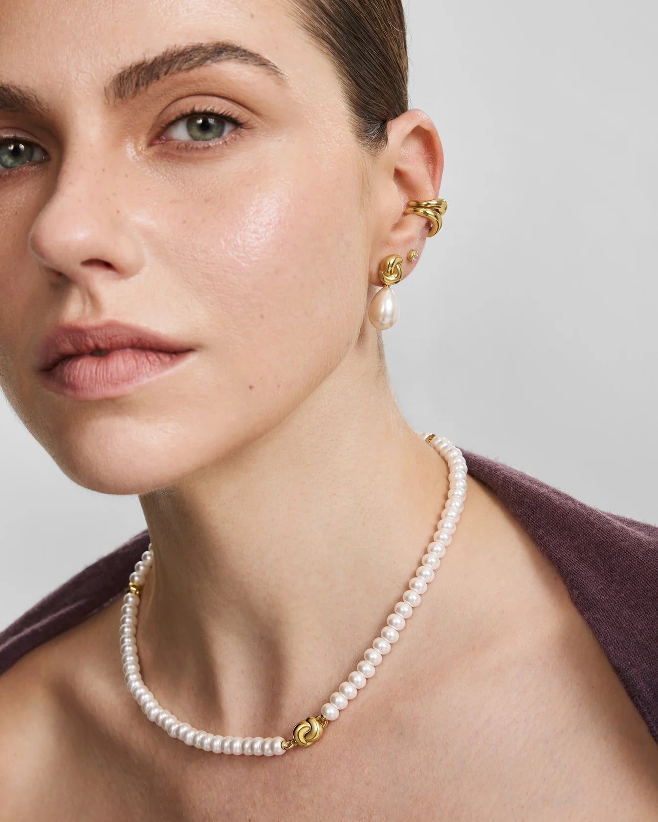 Ania Haie Swan Lake Gold Twist & Shell Pearl Drop Stud Earrings E077-02G