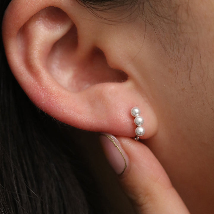 Triple Pearls Huggie Earring-3