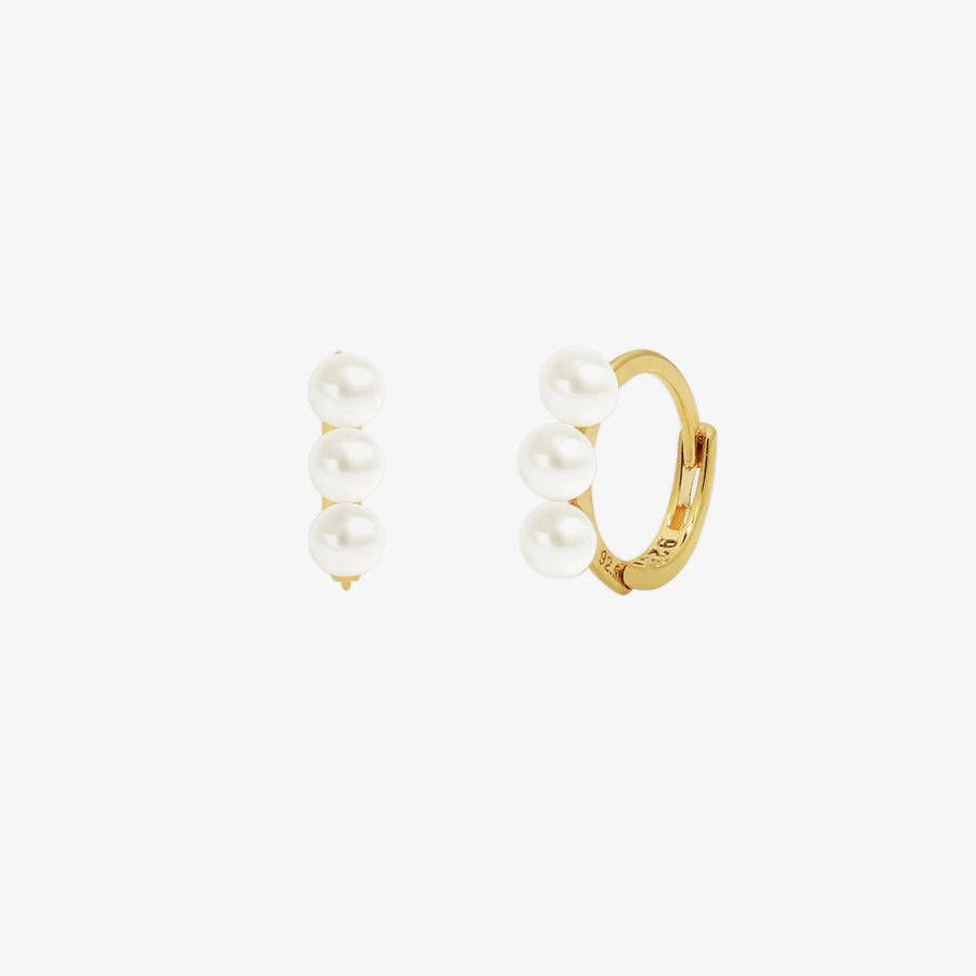 Triple Pearls Huggie Earring