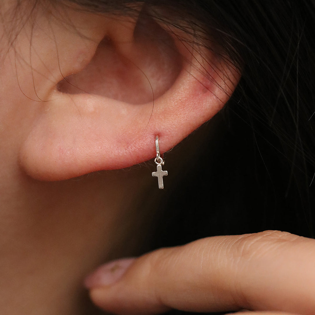 Cross Charm Huggie Earring-4