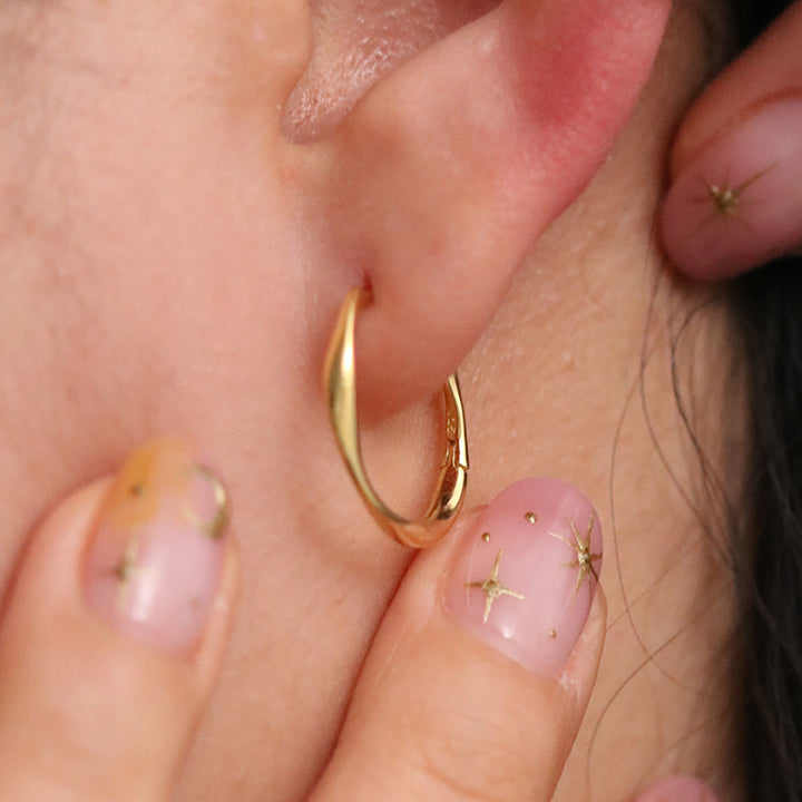 Twisted one-touch earrings-2