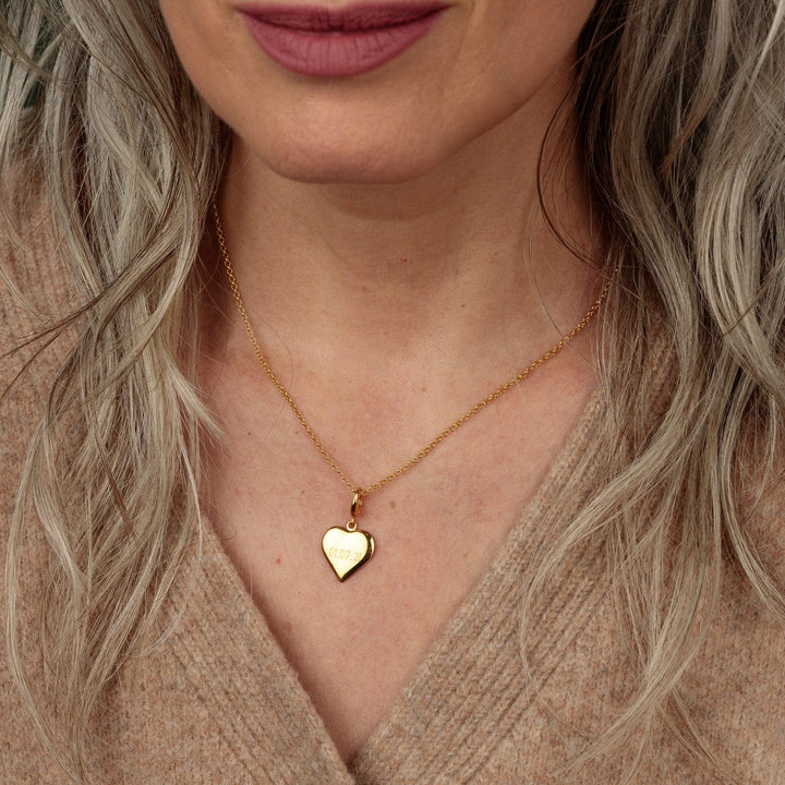 Engraved Gold Plated Heart Medium Necklace VNGHM-1