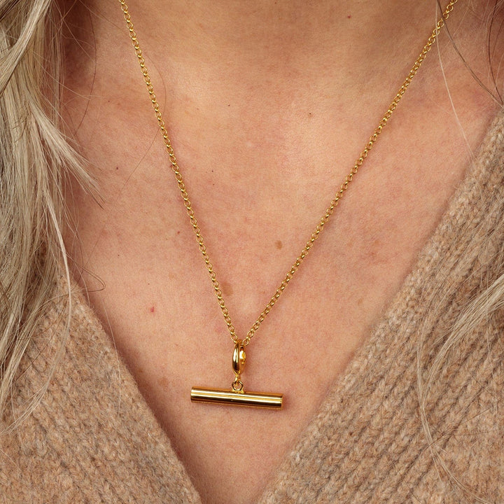 Engraved Gold Plated T Bar Necklace VCNGTBAR-1