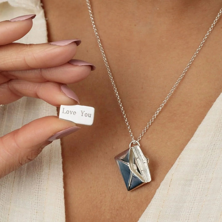 Engraved Silver Envelope Necklace with Insert VCNSEV-2