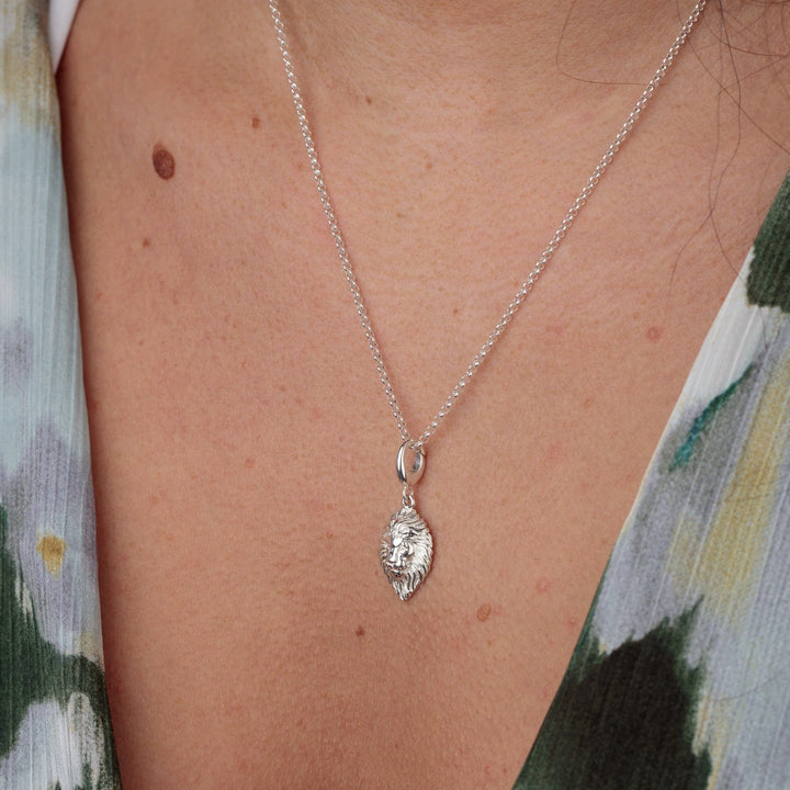 Engraved Silver Lion Head Necklace VCNSLNH-1