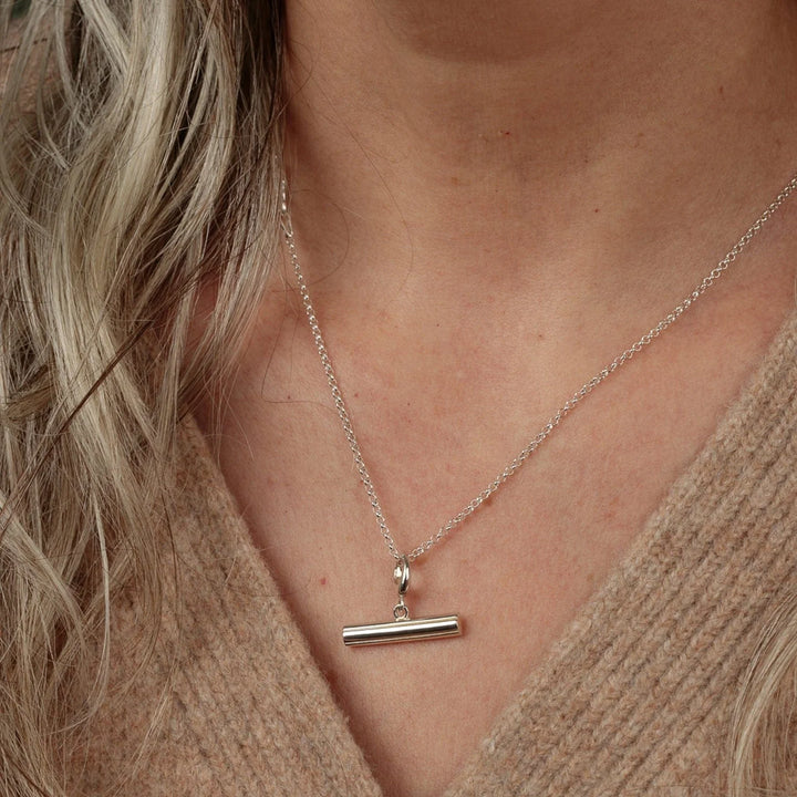 Engraved Silver T Bar Necklace VCNSTBAR-1