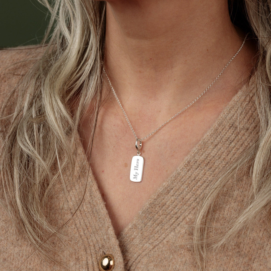 Engraved Silver Tag Small Necklace VNSTWS-1