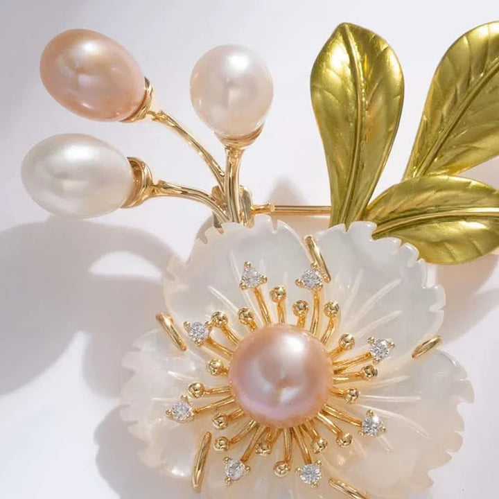 Freshwater Pearl Floral Brooch