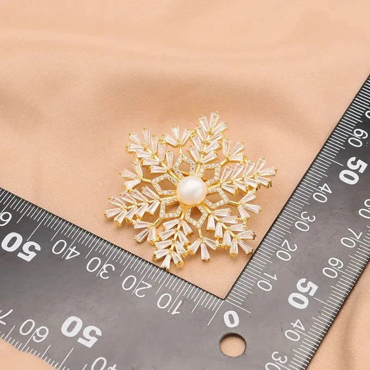 Freshwater Pearl Snowflake Zircon Brooch