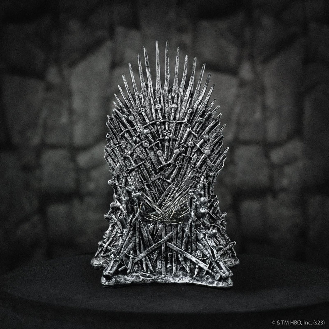 Game Of Thrones The Iron Throne Magnetic Stand CR5461