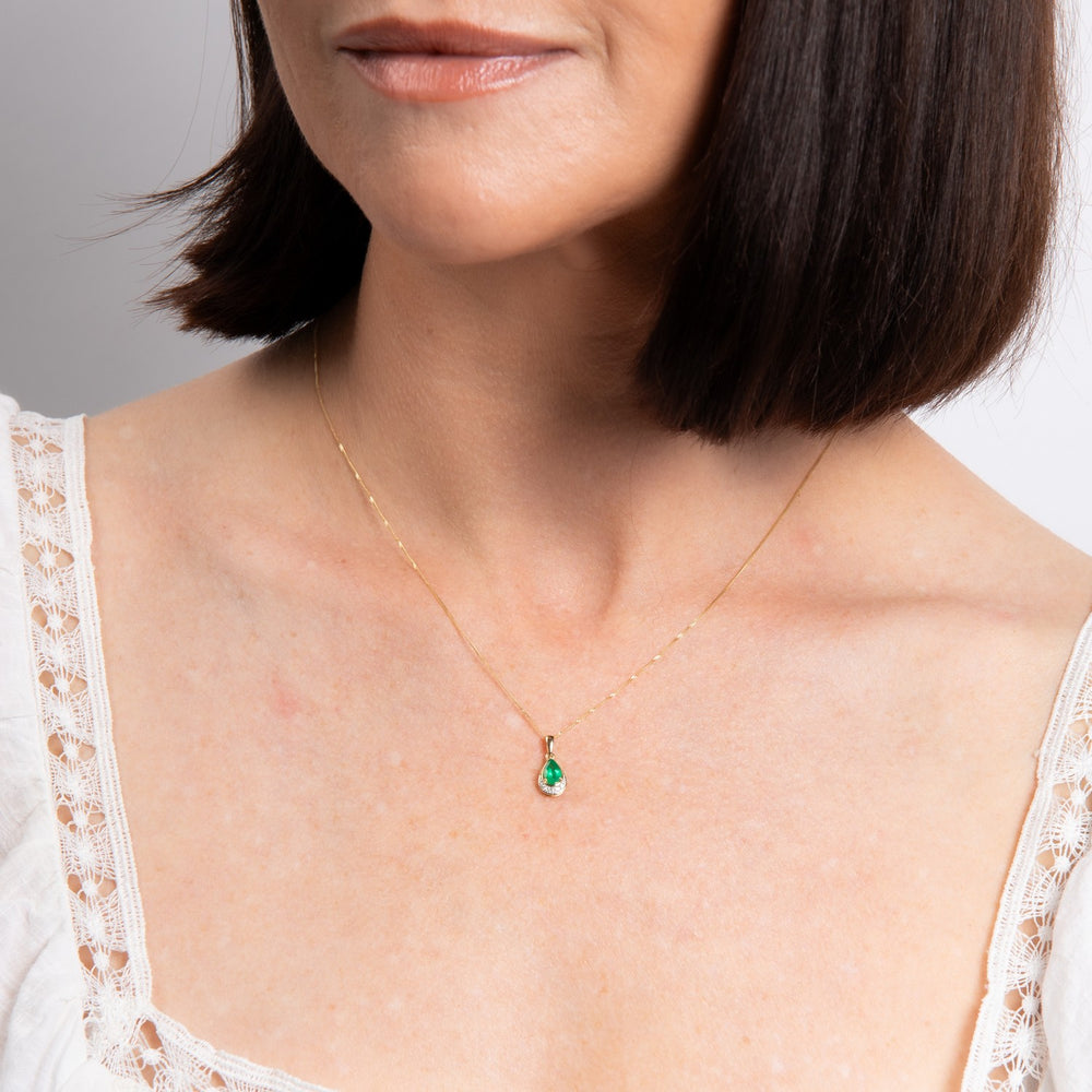 9ct Yellow Gold Green Emerald Diamond Pendant GP2383G