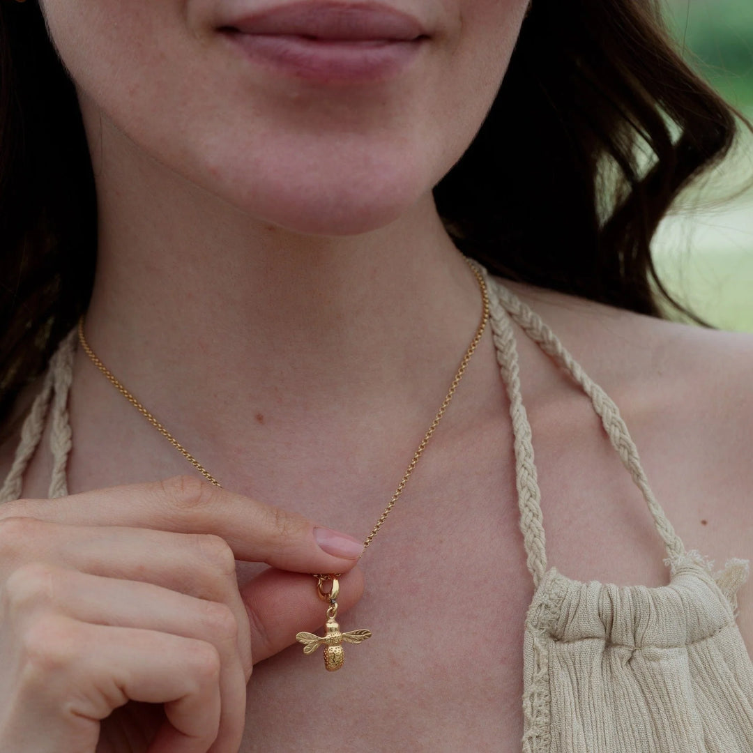 Gold Plated Bee Necklace CNGBZ-1